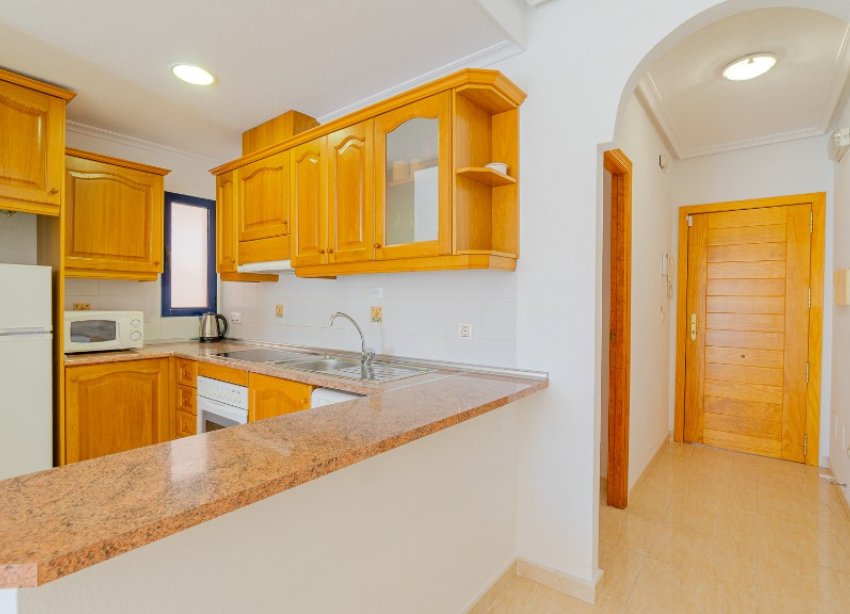 Resale - Apartment - Orihuela Costa - La Zenia