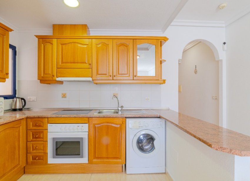 Resale - Apartment - Orihuela Costa - La Zenia