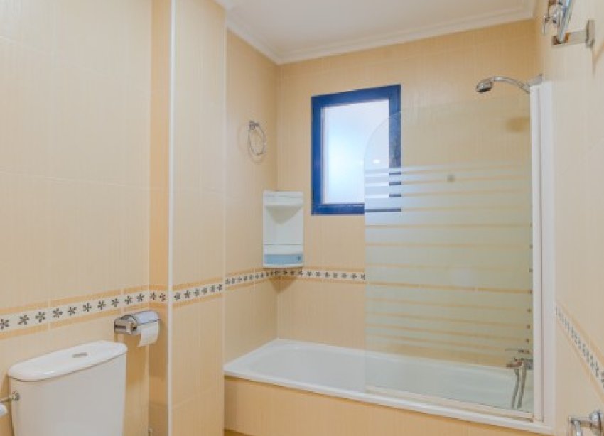 Resale - Apartment - Orihuela Costa - La Zenia