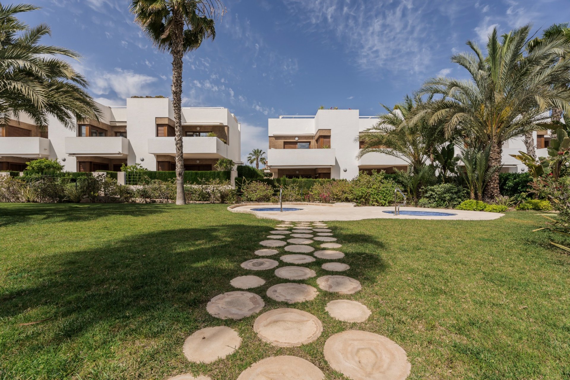 Resale - Apartment - Orihuela Costa - La Zenia