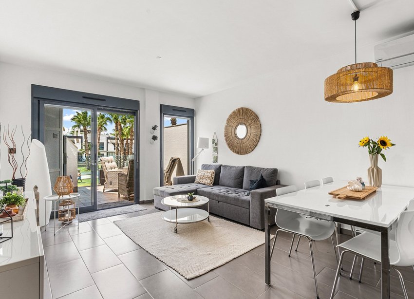 Resale - Apartment - Orihuela Costa - La Zenia