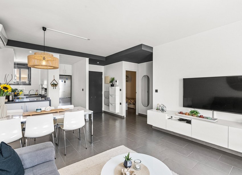 Resale - Apartment - Orihuela Costa - La Zenia