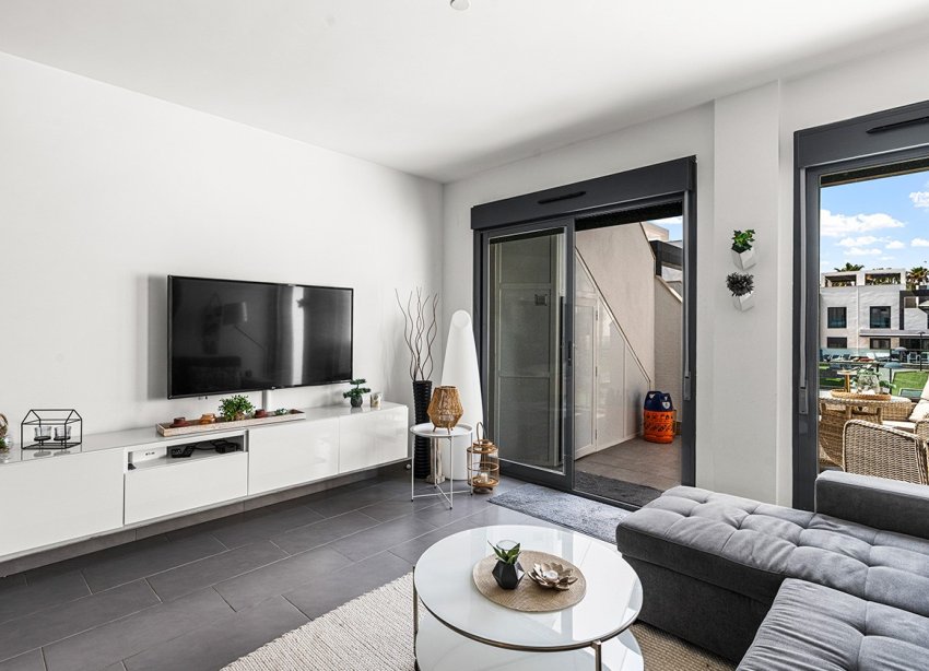 Resale - Apartment - Orihuela Costa - La Zenia