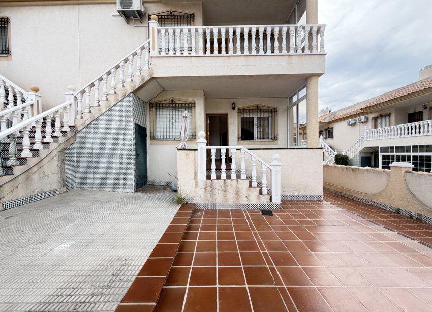 Resale - Apartment - Orihuela Costa - La Zenia
