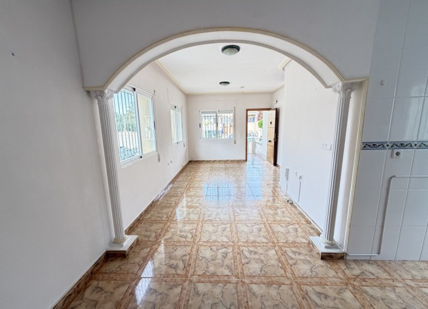 Resale - Apartment - Orihuela Costa - La Zenia