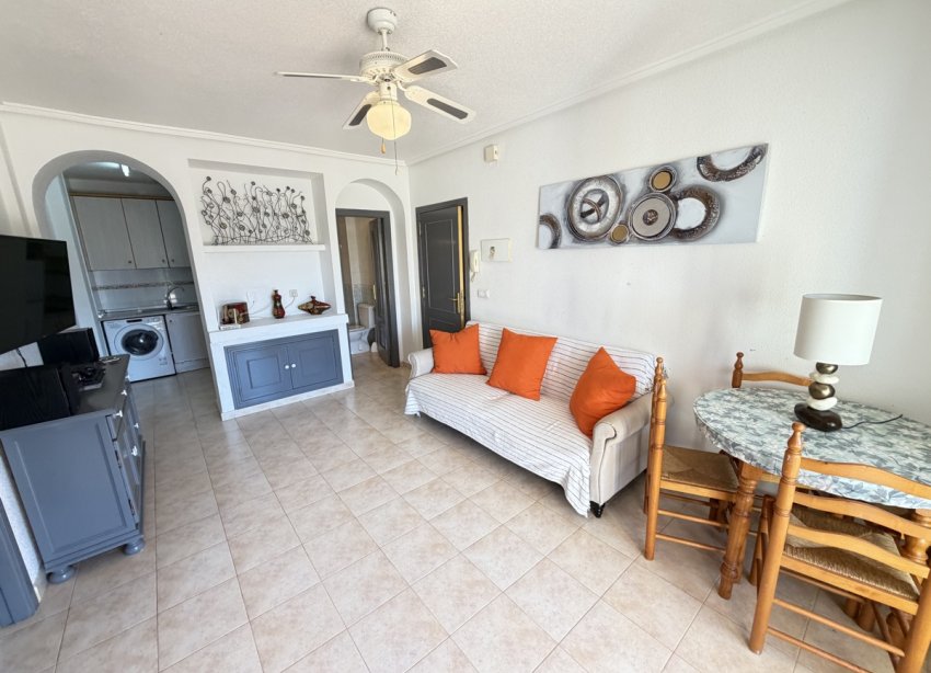 Resale - Apartment - Orihuela Costa - La Zenia