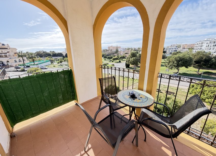 Resale - Apartment - Orihuela Costa - La Zenia
