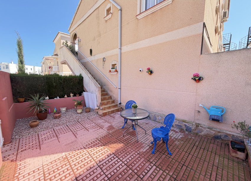 Resale - Apartment - Orihuela Costa - La Zenia