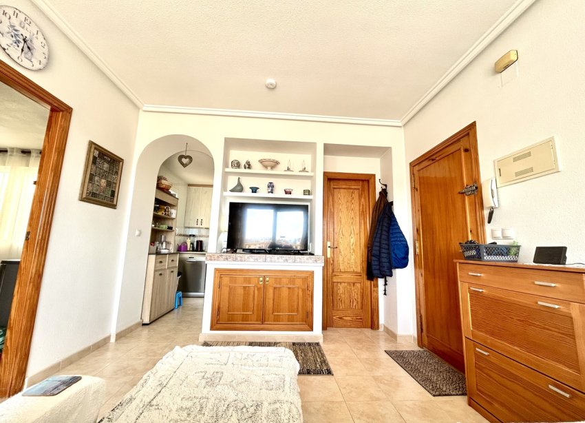 Resale - Apartment - Orihuela Costa - La Zenia