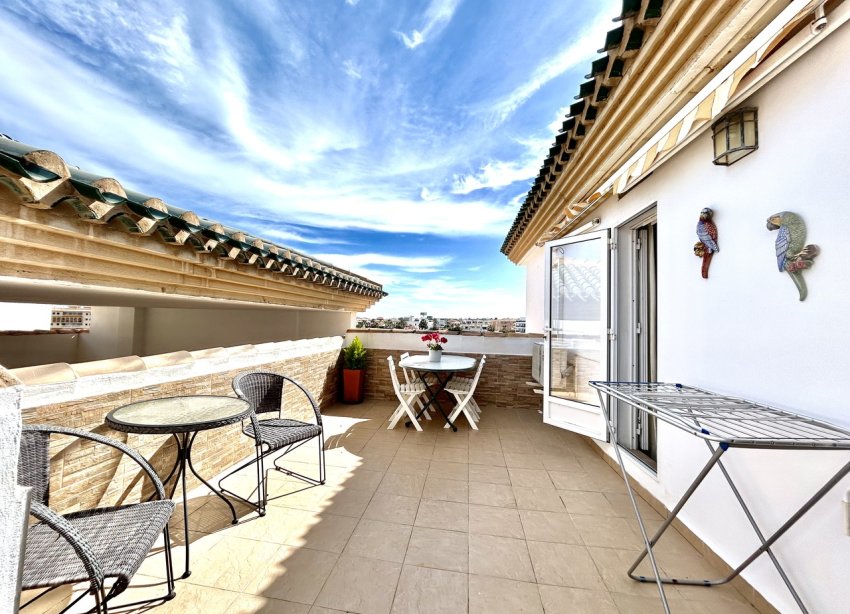 Resale - Apartment - Orihuela Costa - La Zenia