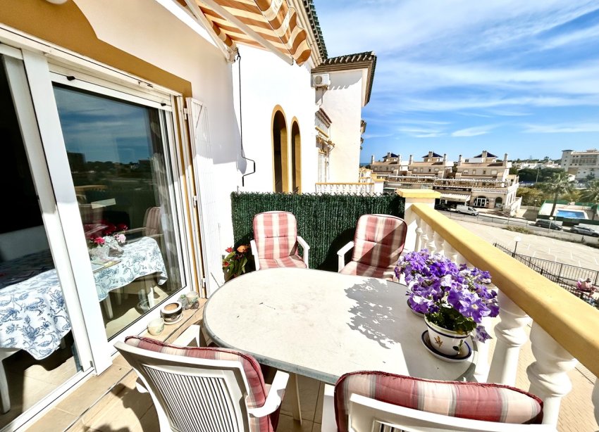 Resale - Apartment - Orihuela Costa - La Zenia