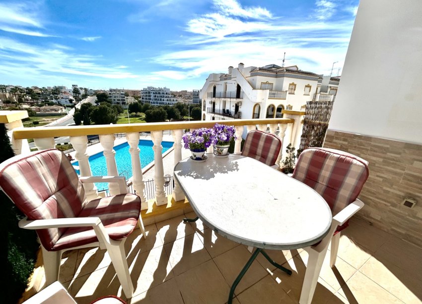 Resale - Apartment - Orihuela Costa - La Zenia