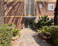 Resale - Apartment - Orihuela Costa - La Zenia