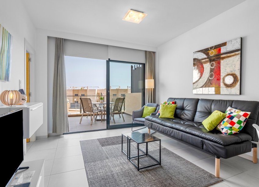 Resale - Apartment - Orihuela Costa - La Zenia