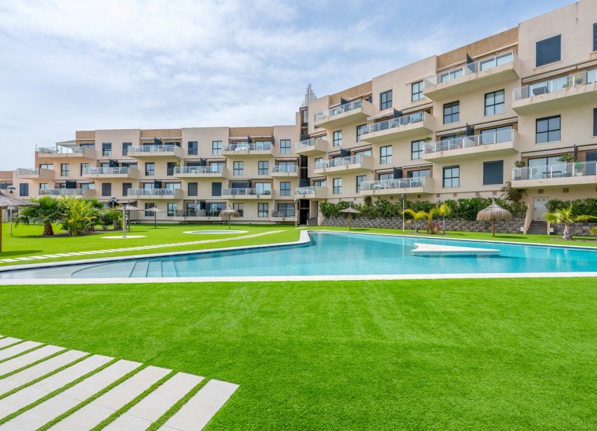 Resale - Apartment - Orihuela Costa - La Zenia