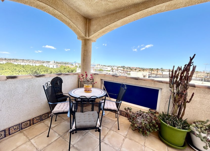 Resale - Apartment - Orihuela Costa - La Zenia