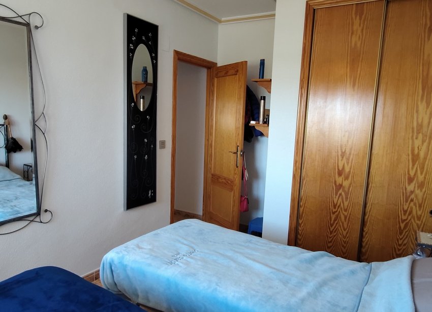 Resale - Apartment - Orihuela Costa - La Zenia