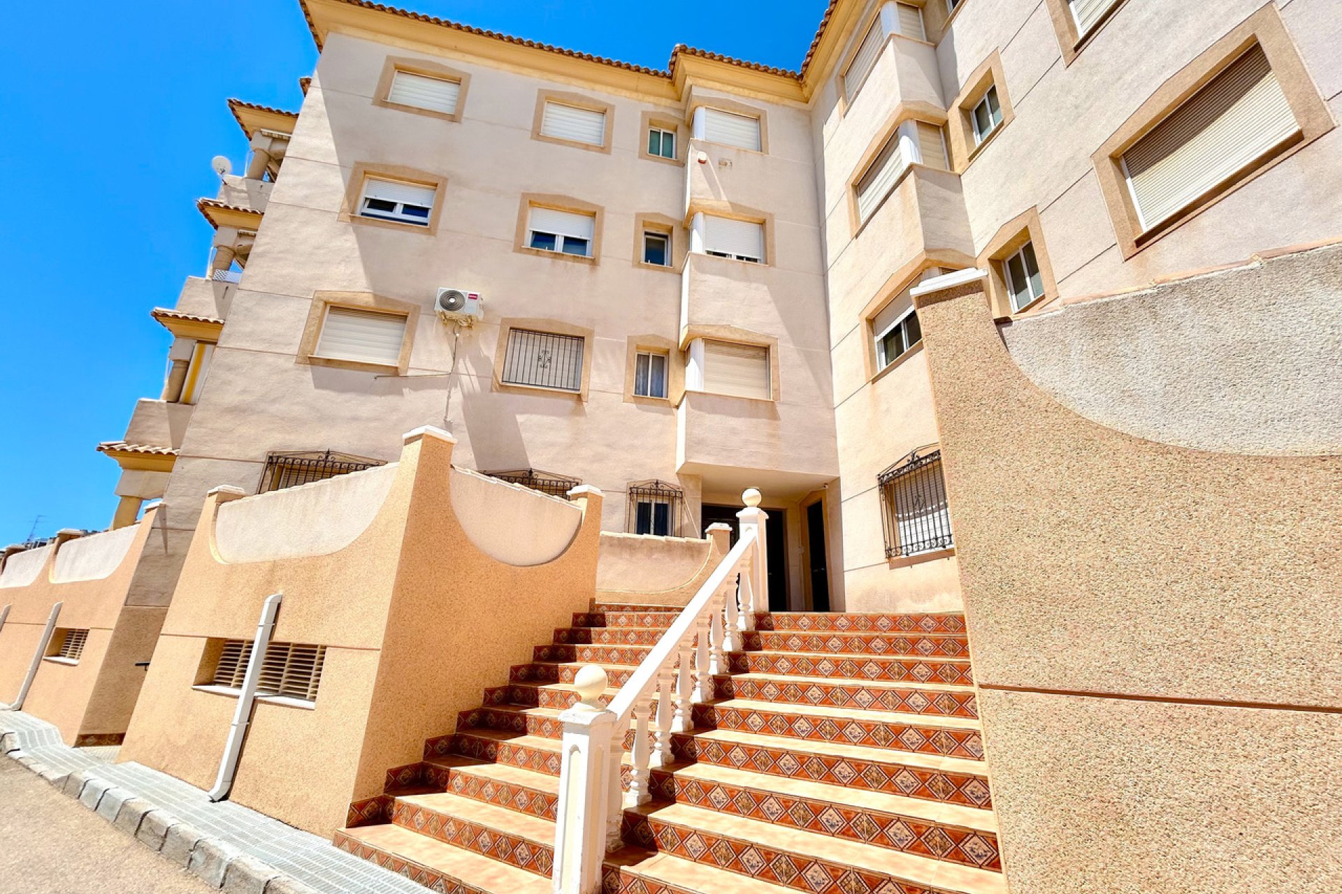 Resale - Apartment - Orihuela Costa - La Zenia