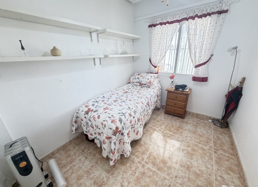 Resale - Apartment - Orihuela Costa - La Zenia