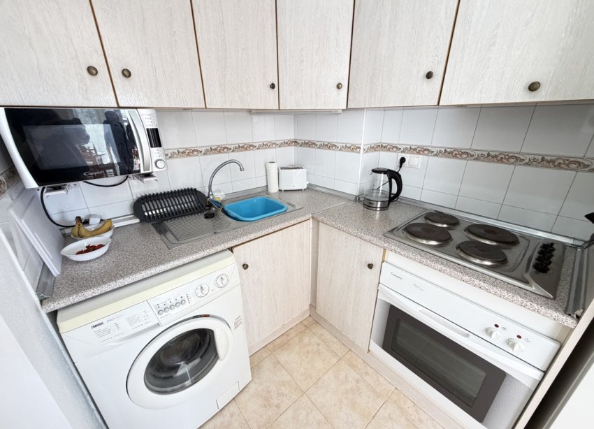 Resale - Apartment - Orihuela Costa - La Zenia