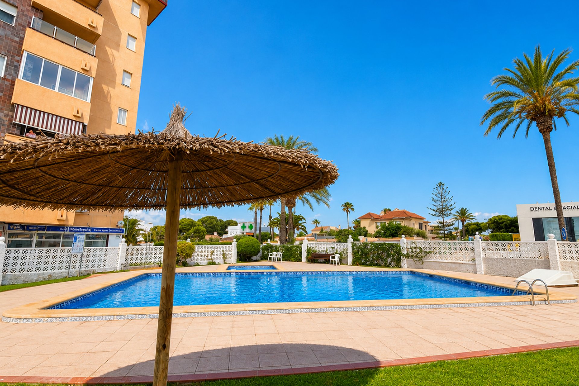 Resale - Apartment - Orihuela Costa - La Zenia
