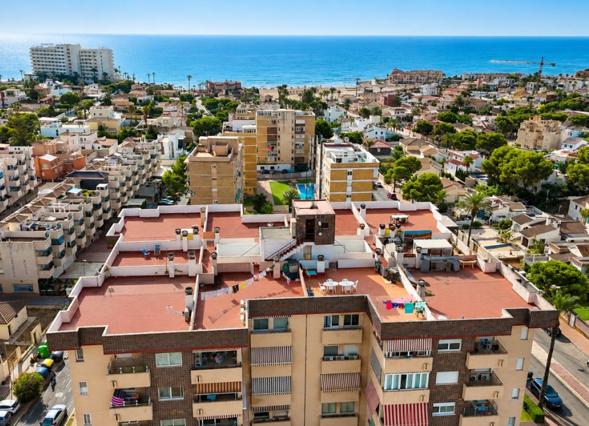 Resale - Apartment - Orihuela Costa - La Zenia