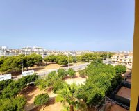 Resale - Apartment - Orihuela Costa - La Zenia