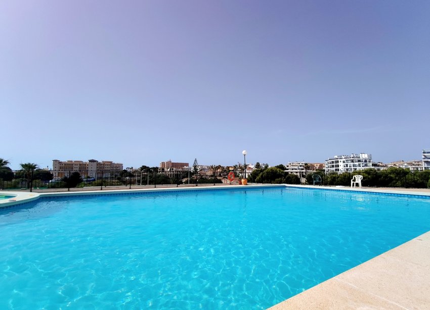 Resale - Apartment - Orihuela Costa - La Zenia