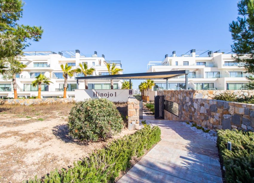 Resale - Apartment - Orihuela Costa - Las Colinas Golf*