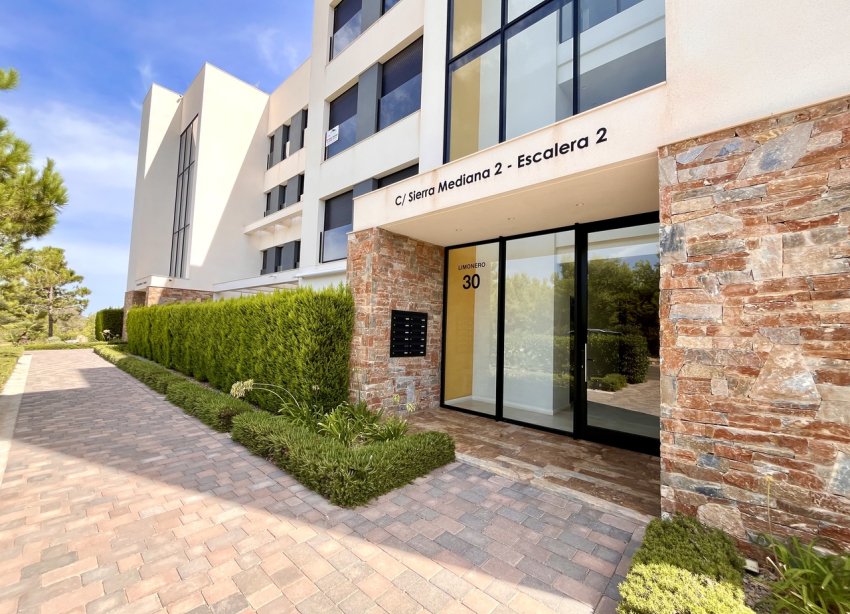 Resale - Apartment - Orihuela Costa - Las Colinas Golf