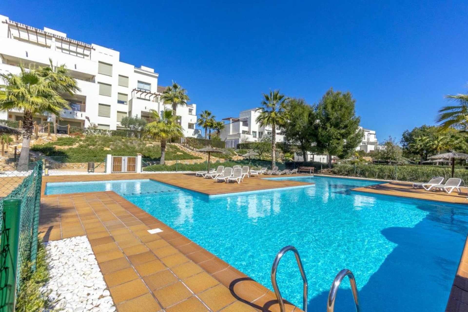 Resale - Apartment - Orihuela Costa - Las Colinas Golf