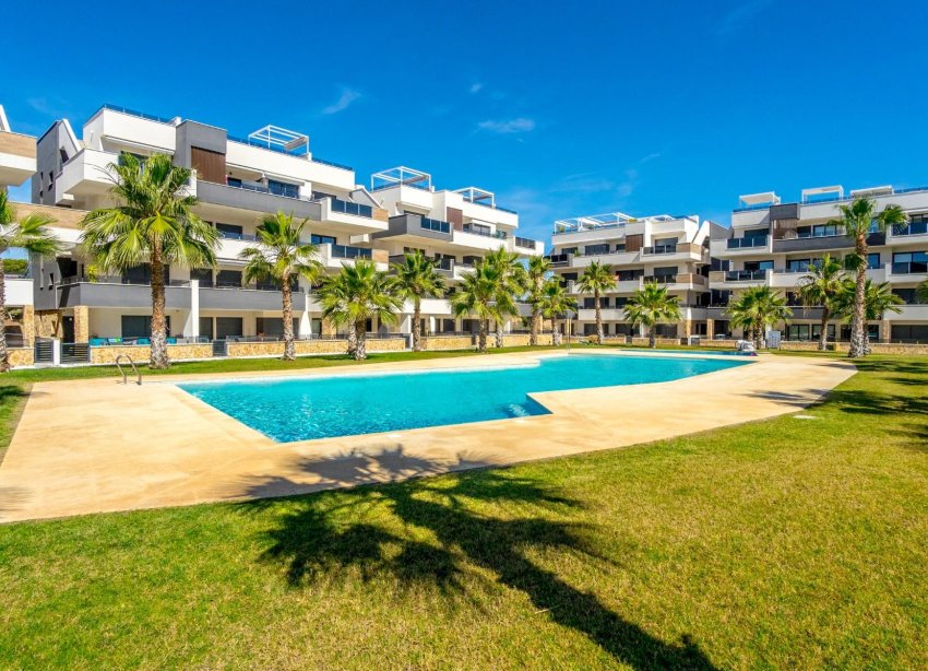 Resale - Apartment - Orihuela Costa - Las Mimosas