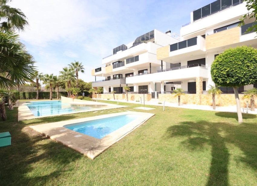 Resale - Apartment - Orihuela Costa - Las Mimosas