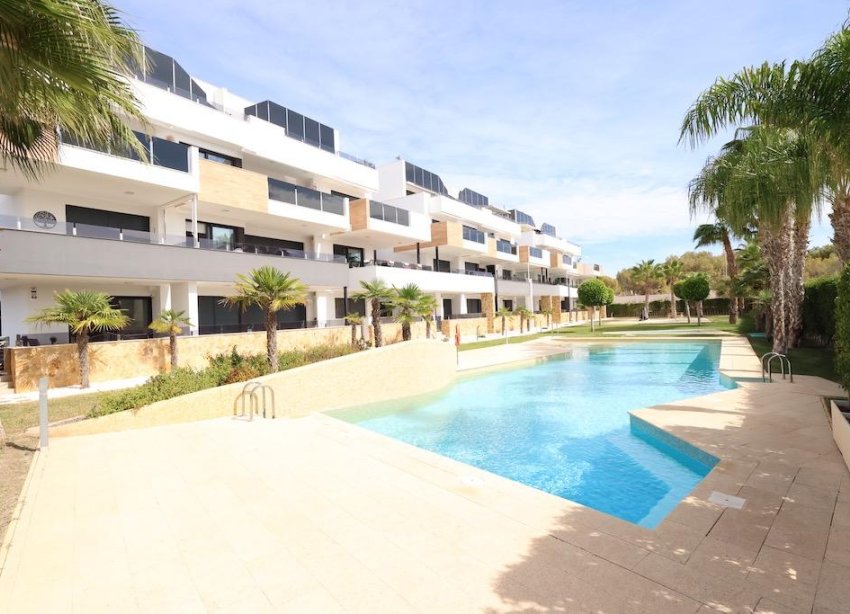 Resale - Apartment - Orihuela Costa - Las Mimosas