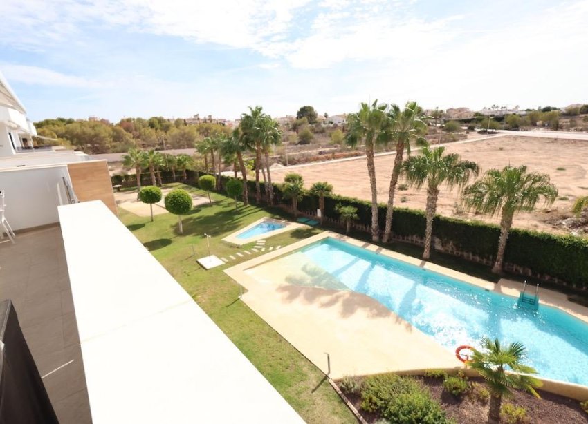 Resale - Apartment - Orihuela Costa - Las Mimosas