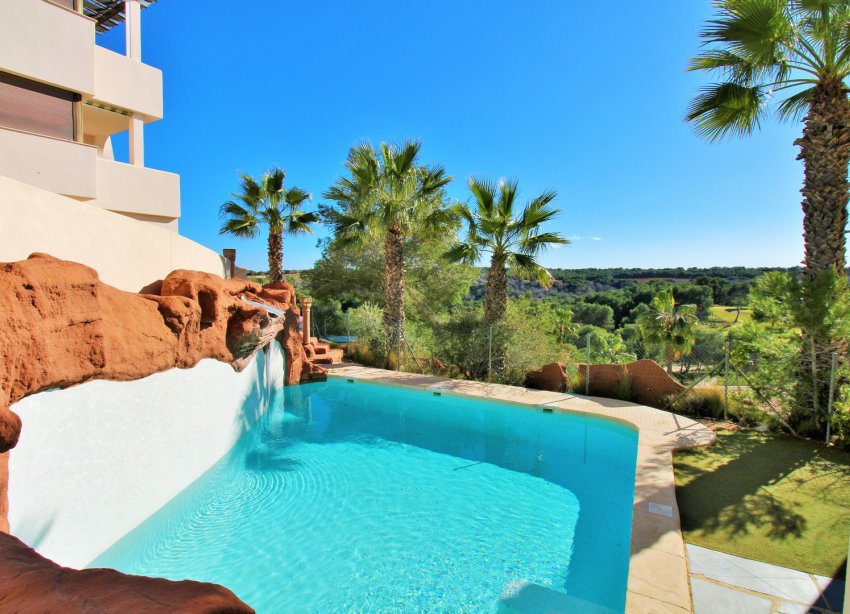 Resale - Apartment - Orihuela Costa - Las Ramblas