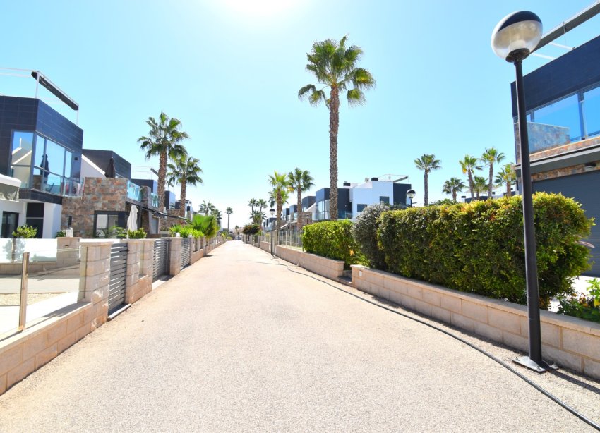 Resale - Apartment - Orihuela Costa - Lomas De Cabo Roig