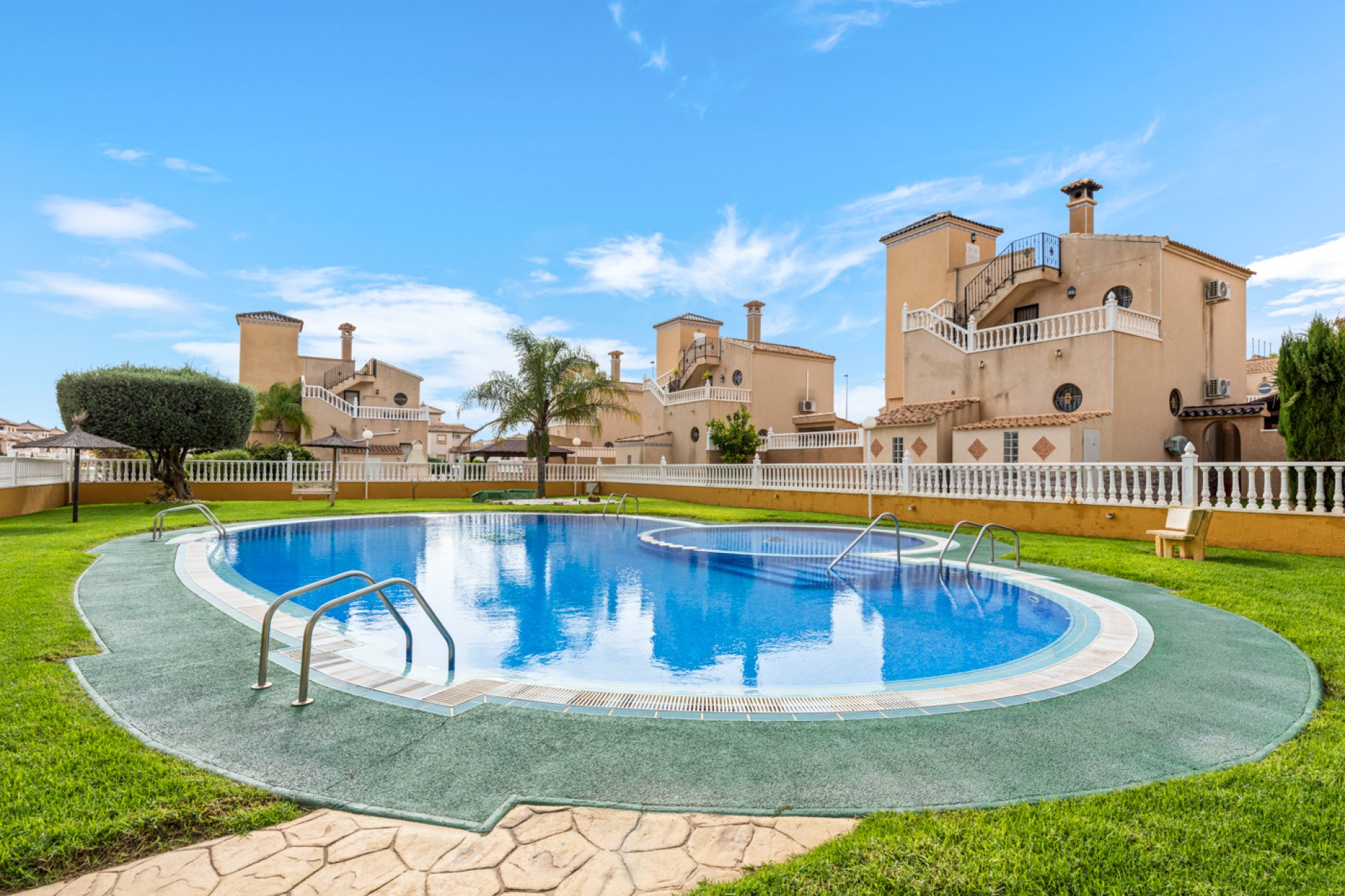 Resale - Apartment - Orihuela Costa - Lomas De Cabo Roig