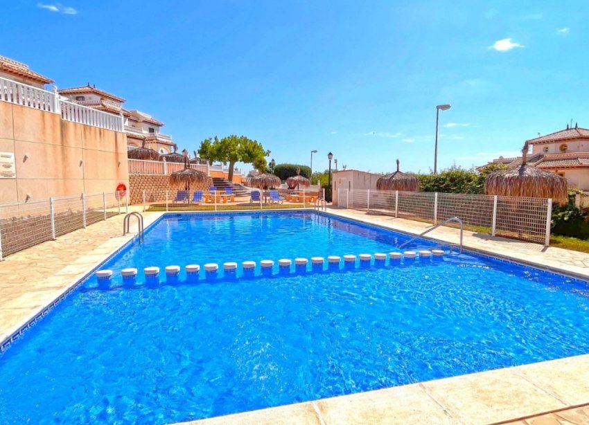 Resale - Apartment - Orihuela Costa - Lomas de Cabo Roig