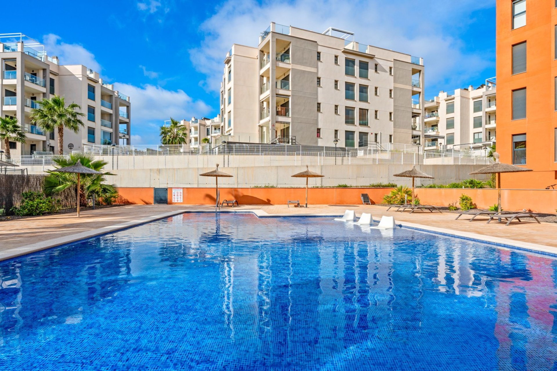 Resale - Apartment - Orihuela Costa - Lomas del Golf