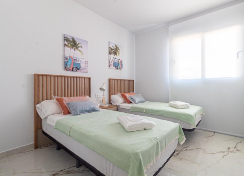 Resale - Apartment - Orihuela Costa - Los Almendros-La Florida