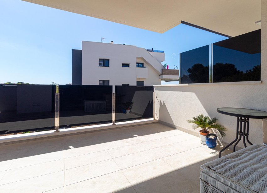 Resale - Apartment - Orihuela Costa - Los Almendros-La Florida