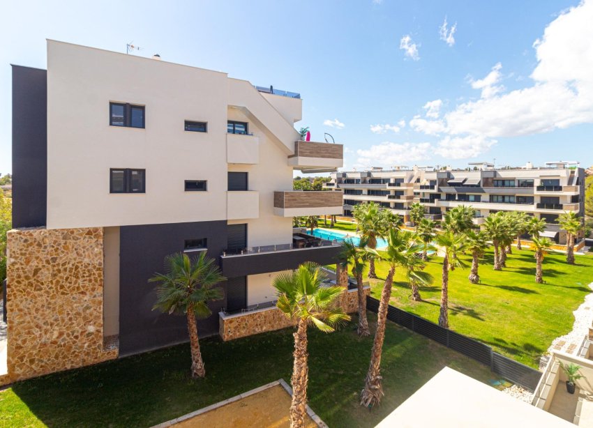 Resale - Apartment - Orihuela Costa - Los Almendros-La Florida