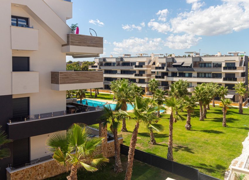 Resale - Apartment - Orihuela Costa - Los Almendros-La Florida