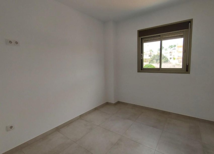 Resale - Apartment - Orihuela Costa - Los Dolses