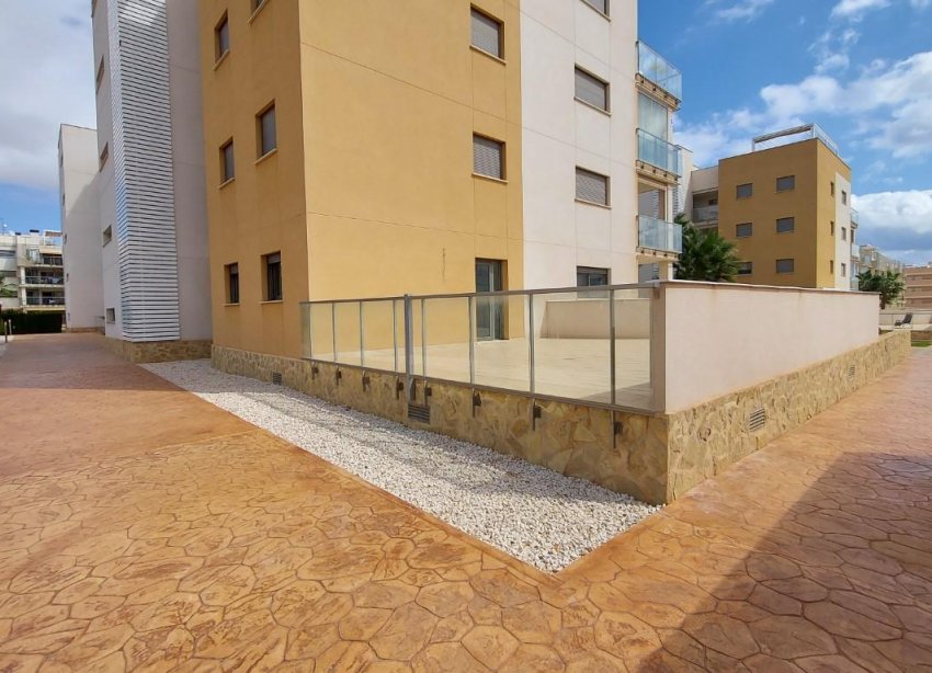 Resale - Apartment - Orihuela Costa - Los Dolses