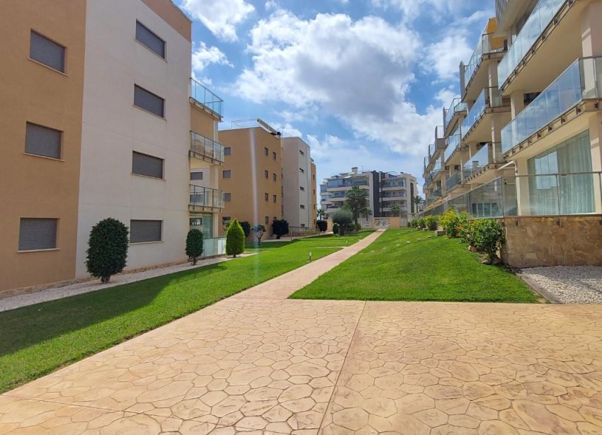 Resale - Apartment - Orihuela Costa - Los Dolses