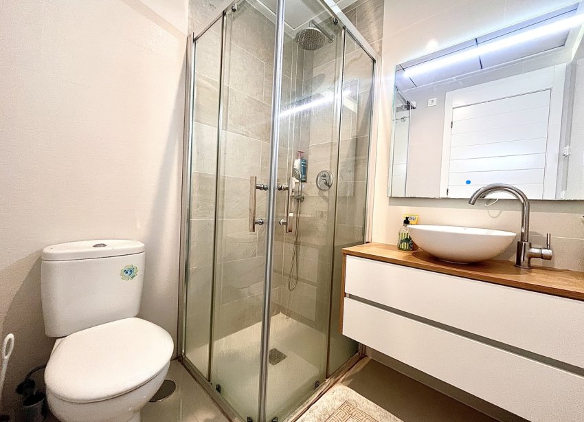 Resale - Apartment - Orihuela Costa - Los Dolses