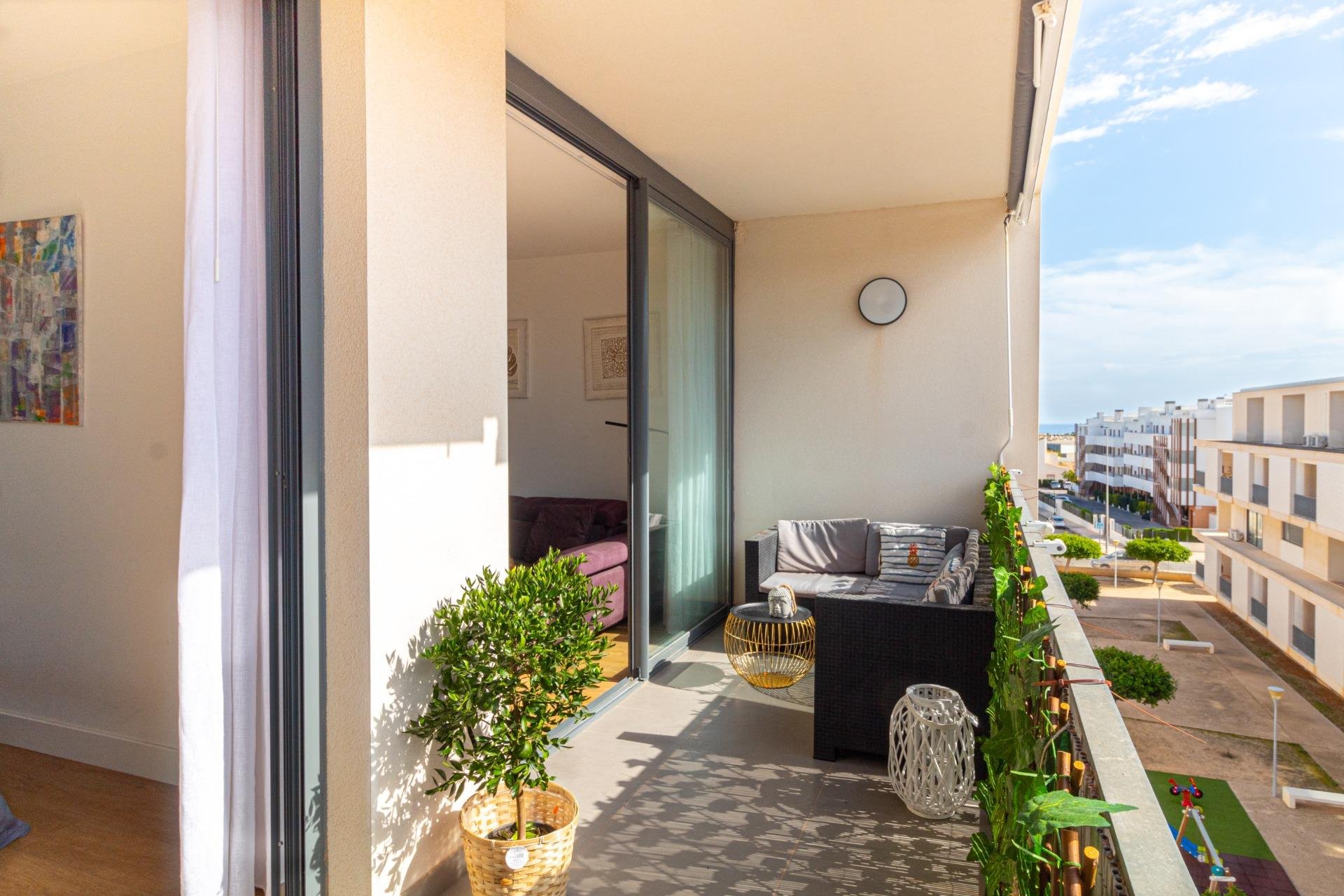 Resale - Apartment - Orihuela Costa - Los Dolses