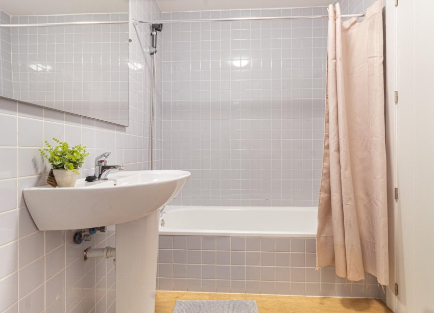 Resale - Apartment - Orihuela Costa - Los Dolses